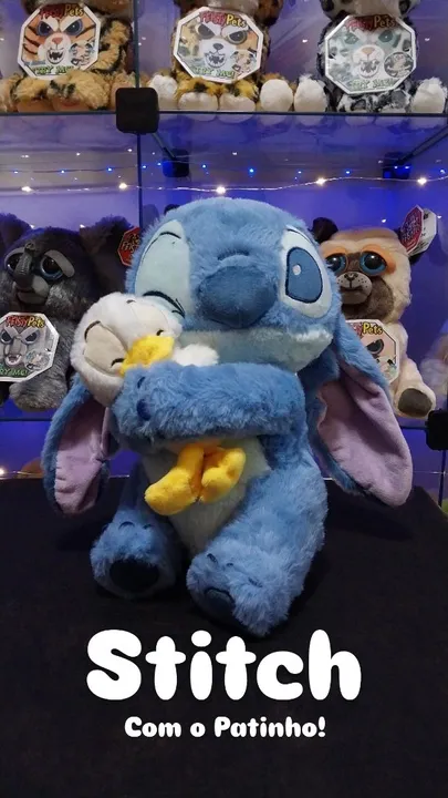 Stitch com o Patinho