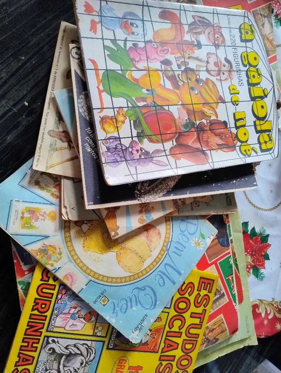 Cinco álbuns antigos - Foto 3