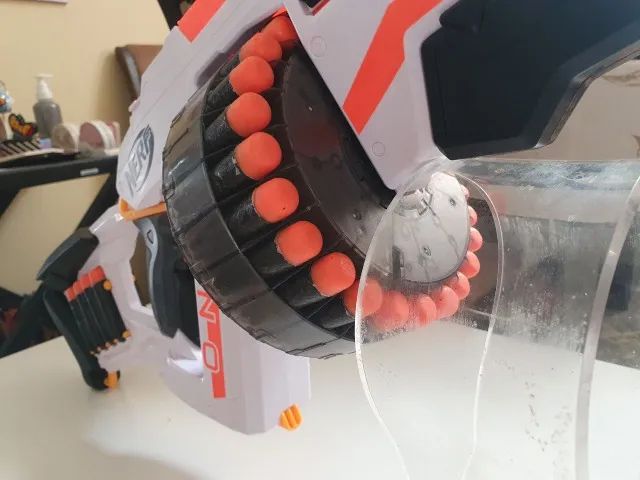 Nerf Ultra One motorizado Hasbro completa com todos os dardos e com caixa - Foto 5