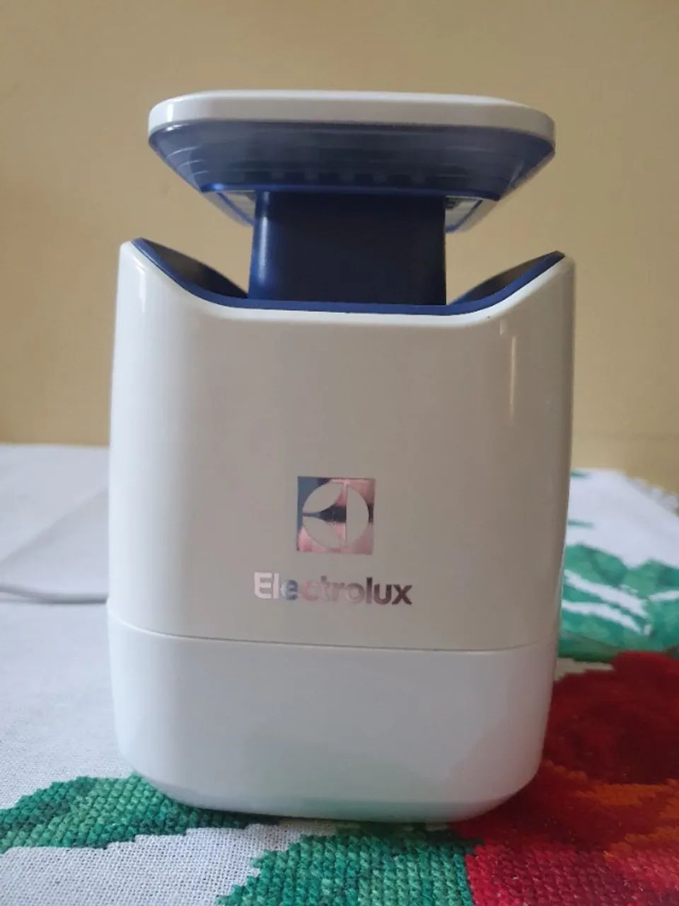 Mata mosquito Electrolux Branco Bivolt - Foto 5