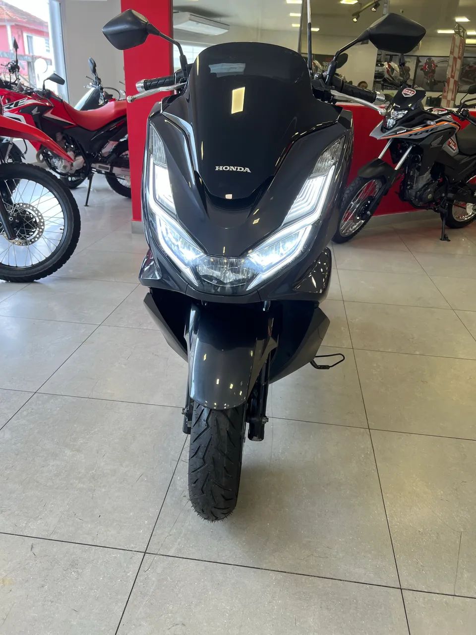 Pcx160 2023 cbs 
