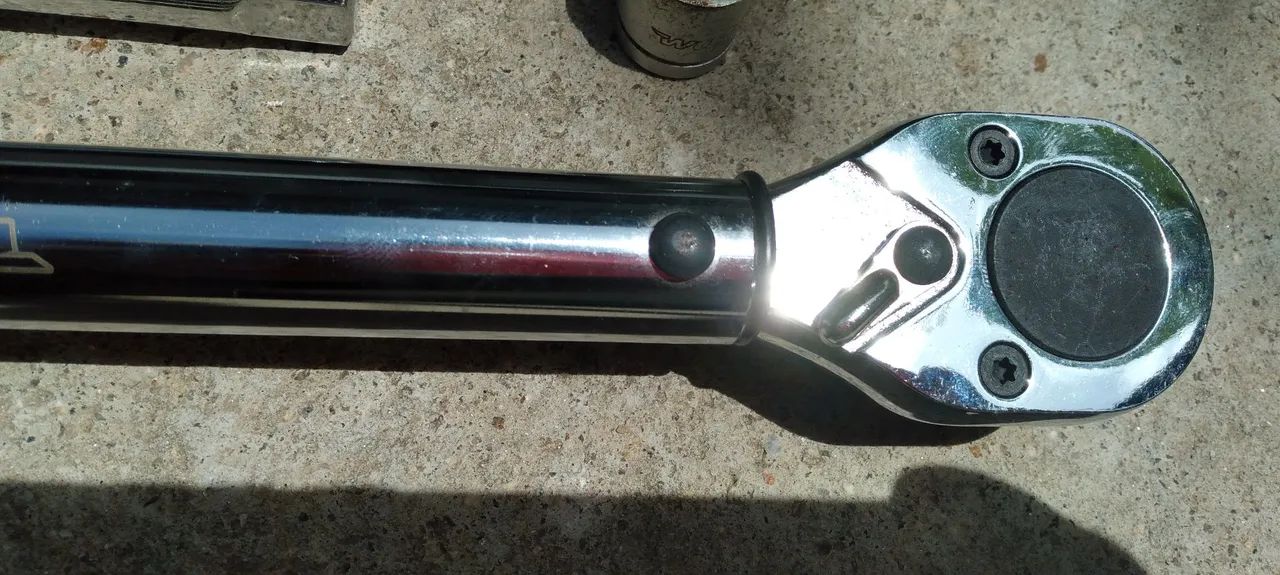 Chave de torque 1/2 - 150 ft lbs - Foto 3