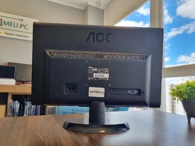 Monitor AOC 18,5" WIDESCREEN | LED | 60 Hz | Modelo: E950SWN - Foto 2