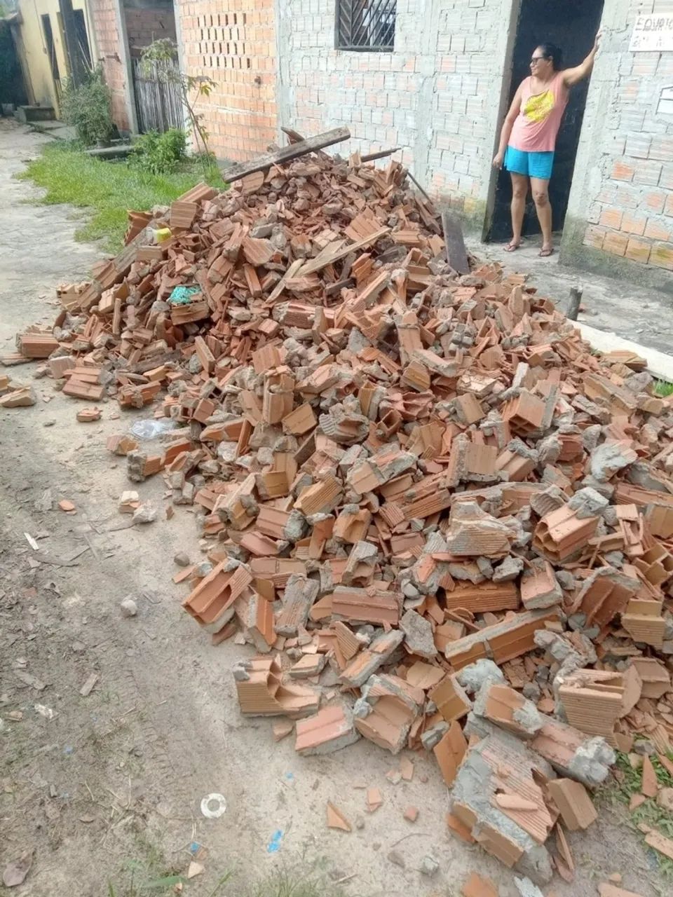 Caco resto de entulho