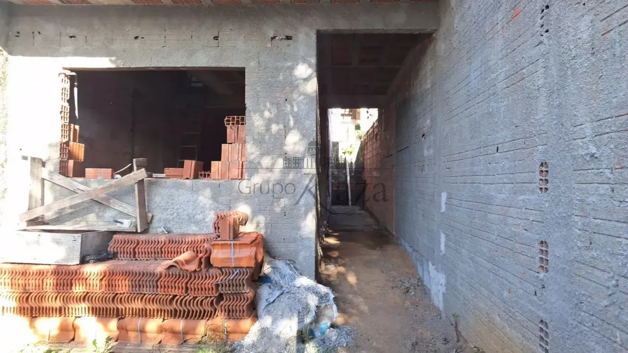 Oportunidade - Sobrado em construção - Bosque dos Eucaliptos - 3 Dormitórios - 164,50m² -