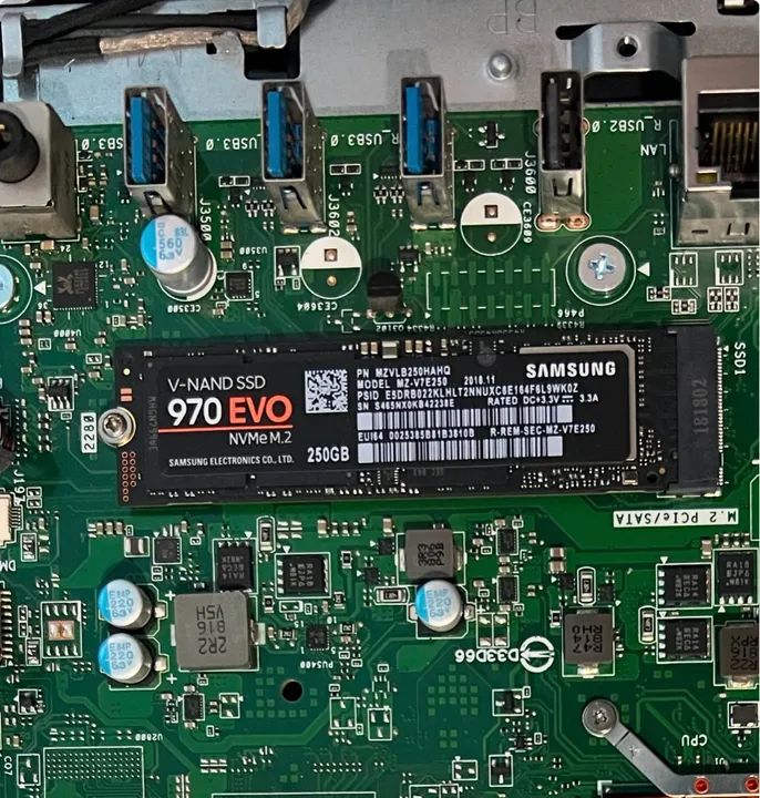 Dell inspirion 3277 All in One - Foto 2