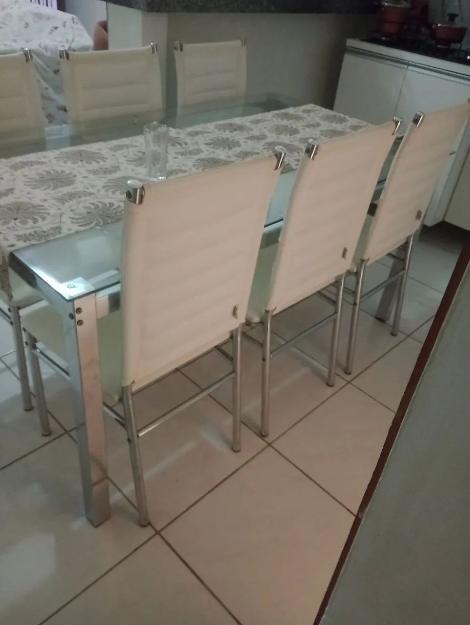 6 cadeiras de mesa de jantar brancas usadas