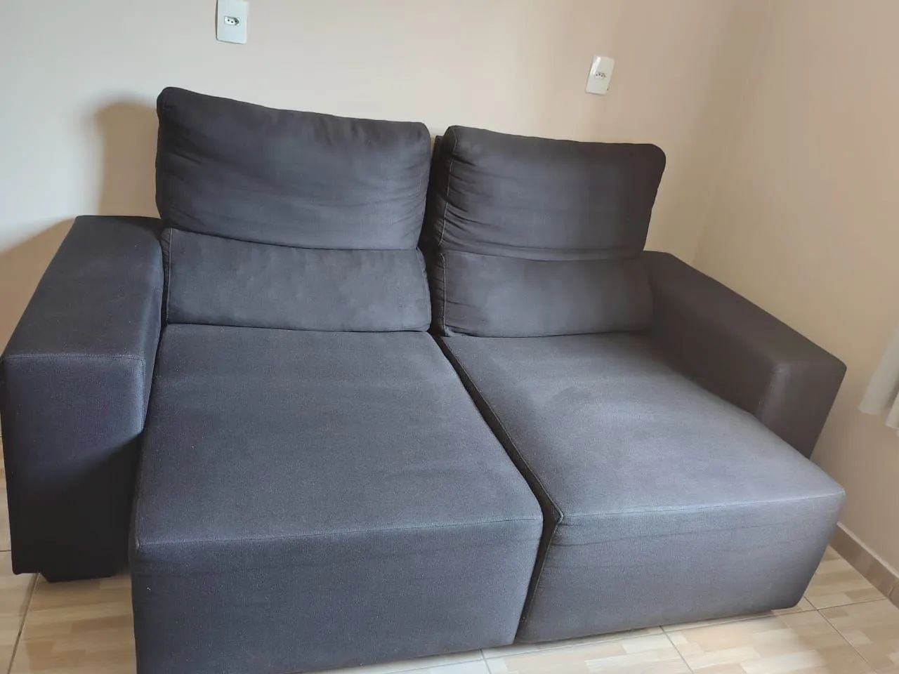 Sofá retrátil e reclinável - Foto 2