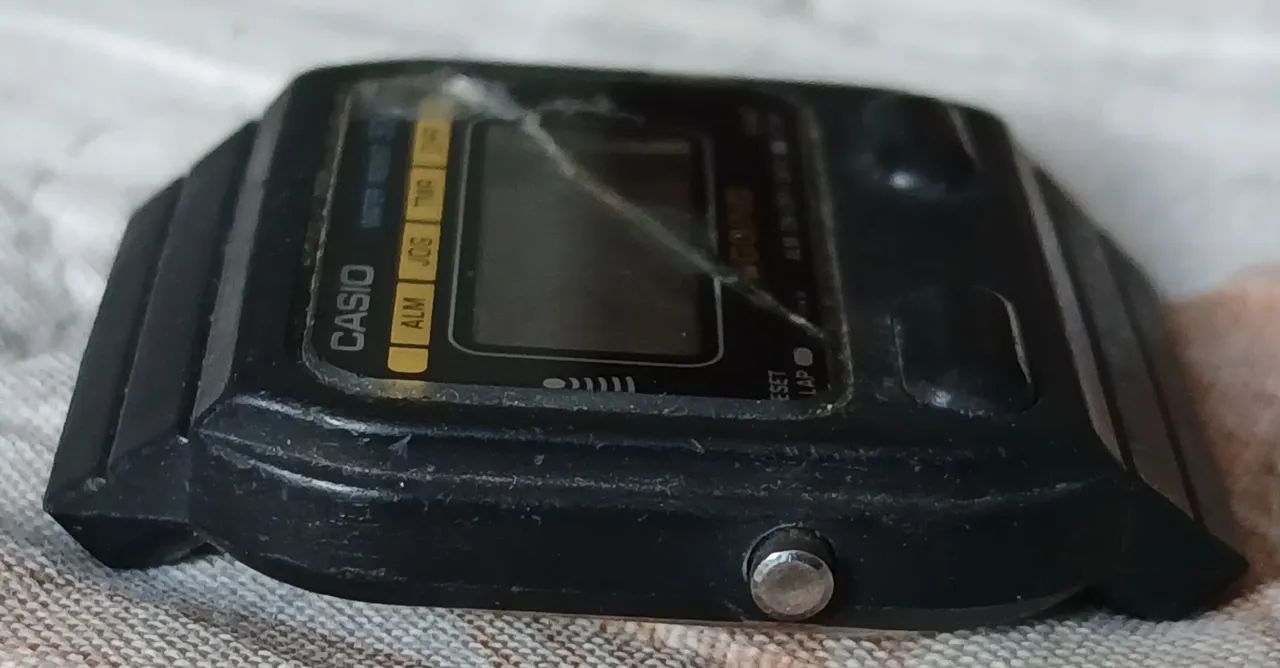 Relógio digital Casio J-30W Jogging (Para retirada de peças) - Foto 4