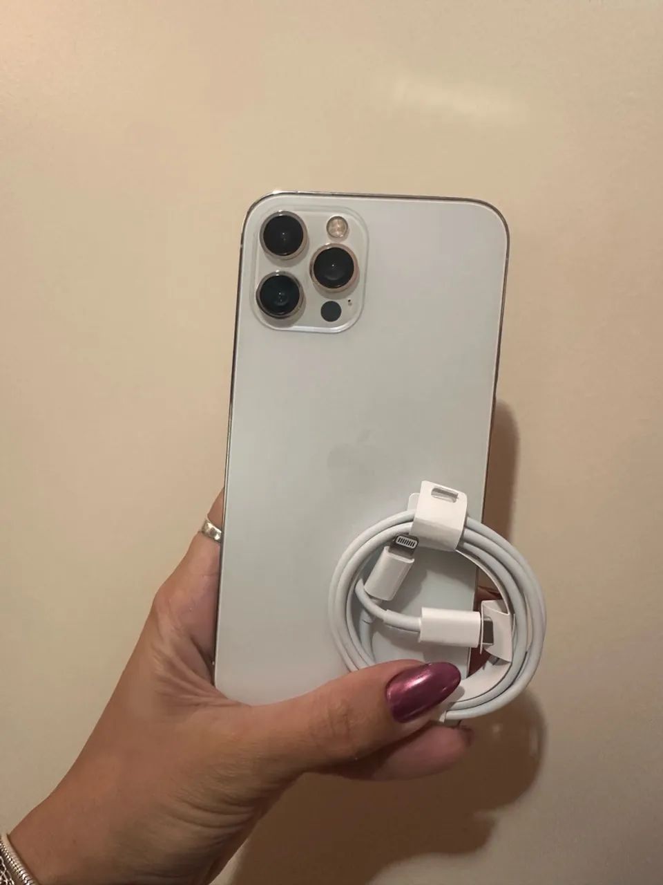 iPhone 12 Pro Max - Foto 2