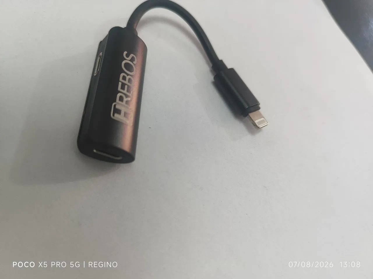 Adaptador lightning dupla entrada iPhone carregar e jogar - Foto 3