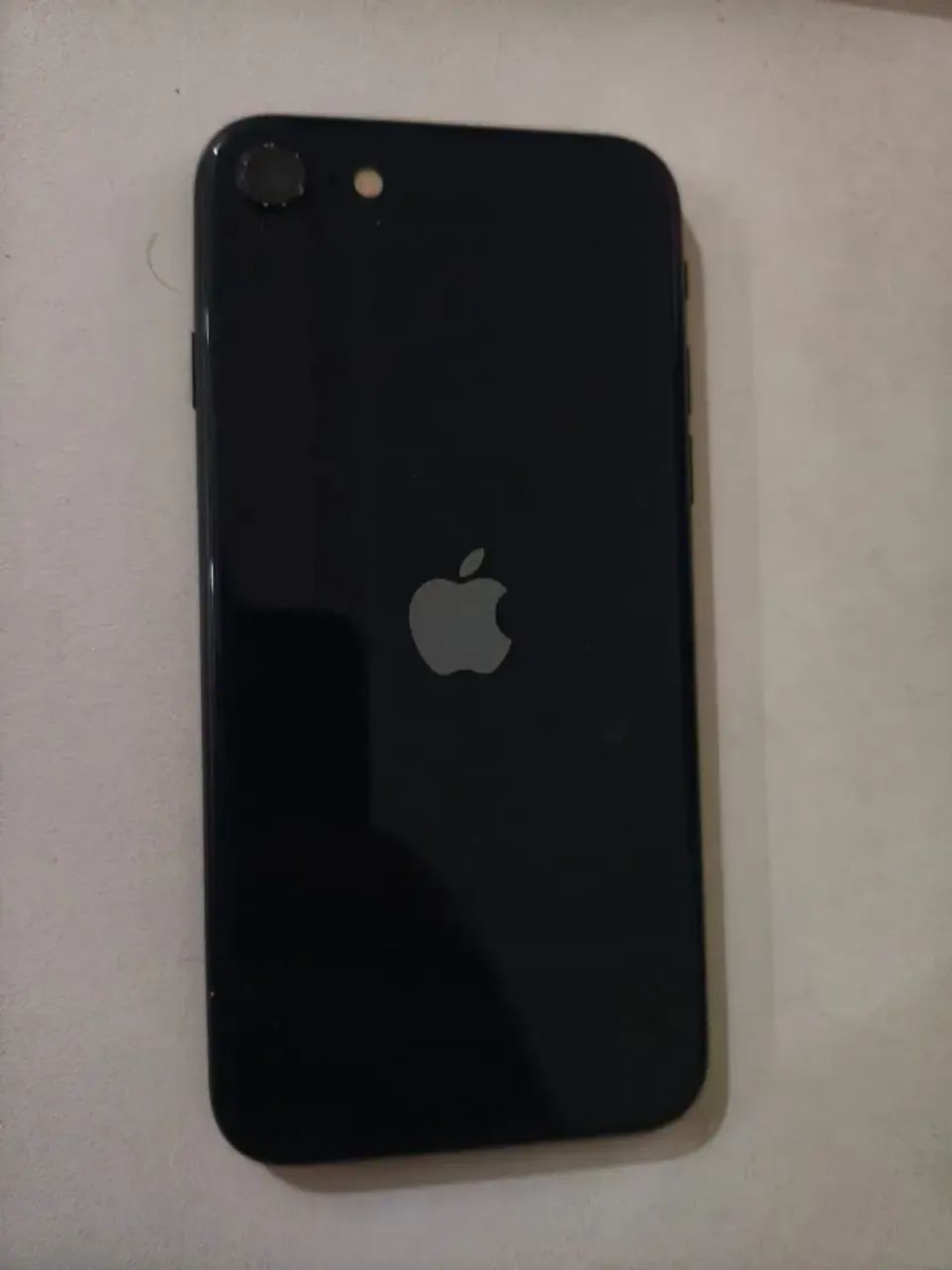iPhone SE Se (3a Geração, 64 Gb, 2022) - Midnight - Foto 4