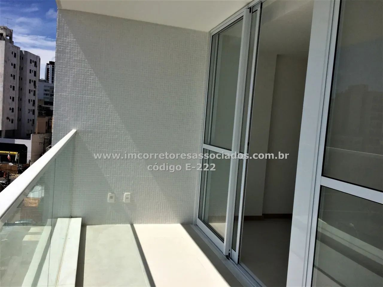 Quarto e Sala para Aluguel no Expresso 2222 na Barra. - Foto 9