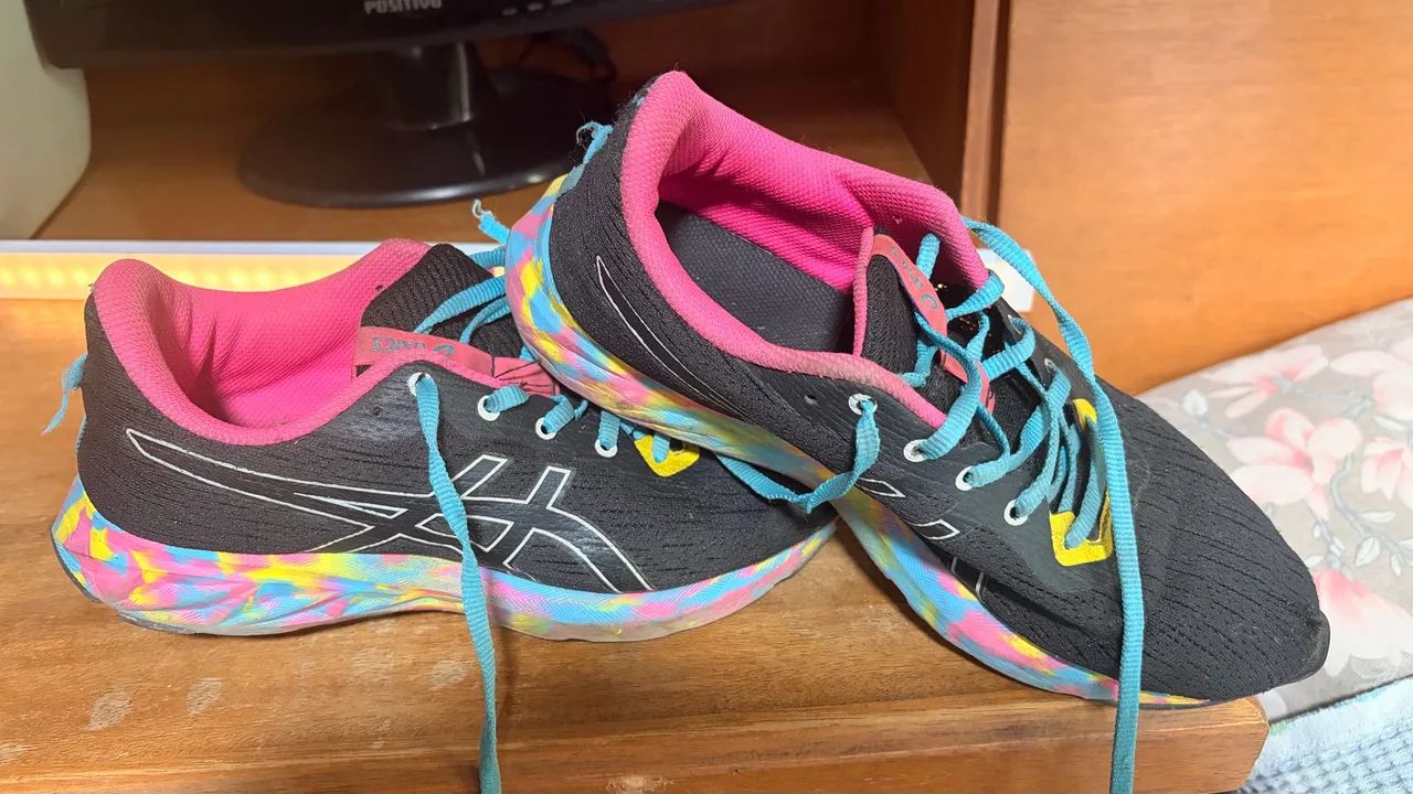 Tênis Asics número 37 - Foto 4