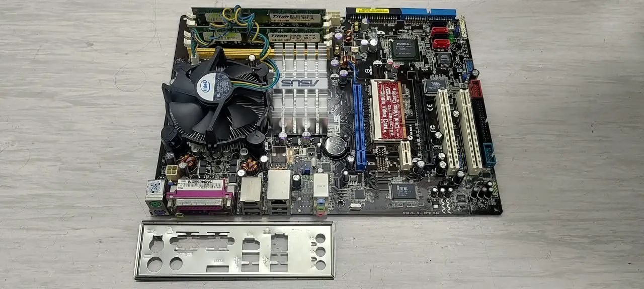 ASUS P5N-E SLI 4gb DDR2 core 2 duo  - Foto 4