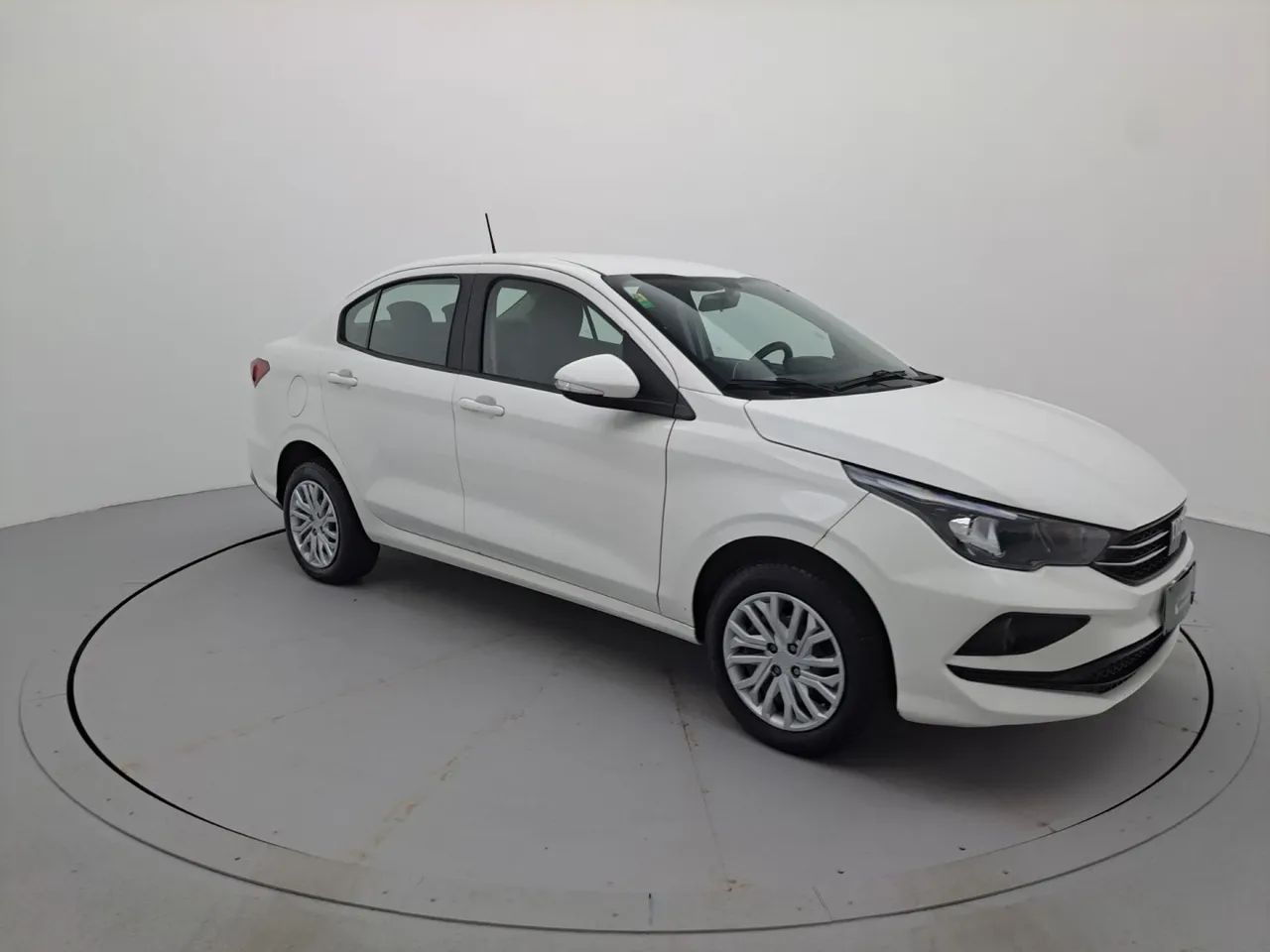 Fiat Cronos Drive 1.0 6V, foto 7 de 18
