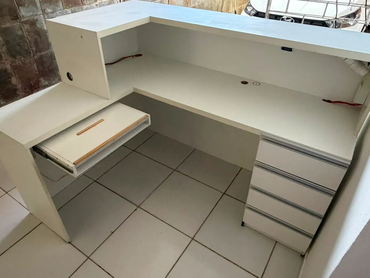 Balcão de atendimento em MDF - Foto 4