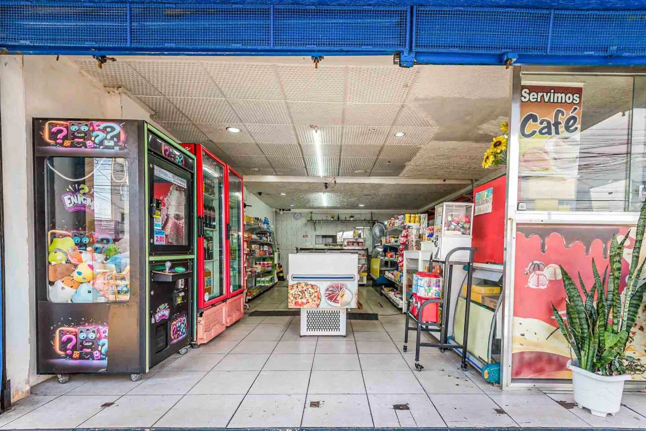 Prédio comercial na Rua Eugênio Albini, 134  150 m² - Foto 4