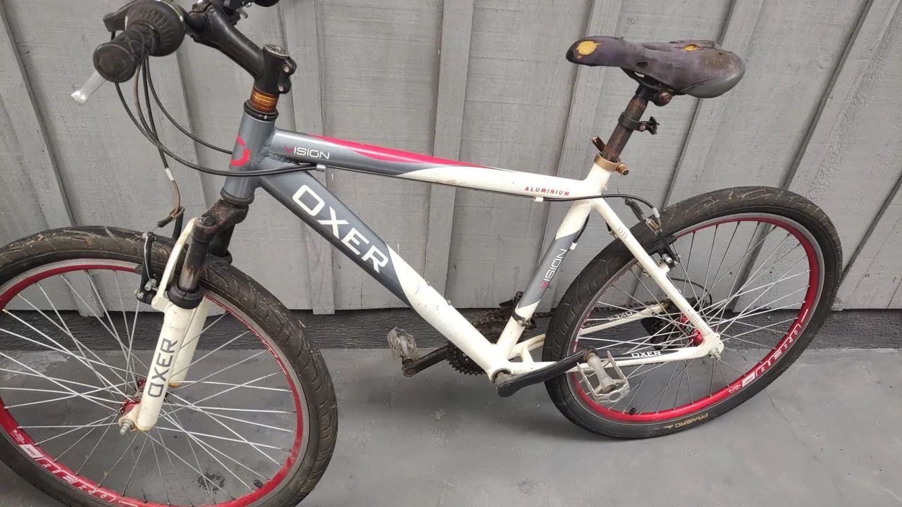 Vendo uma bicicleta aro27