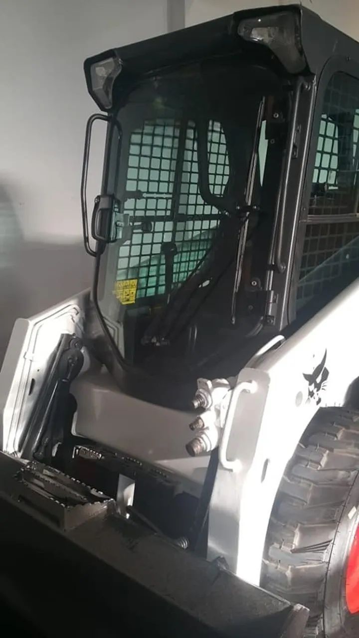 Mini Carregadeira Bobcat S450 2019 - Foto 2