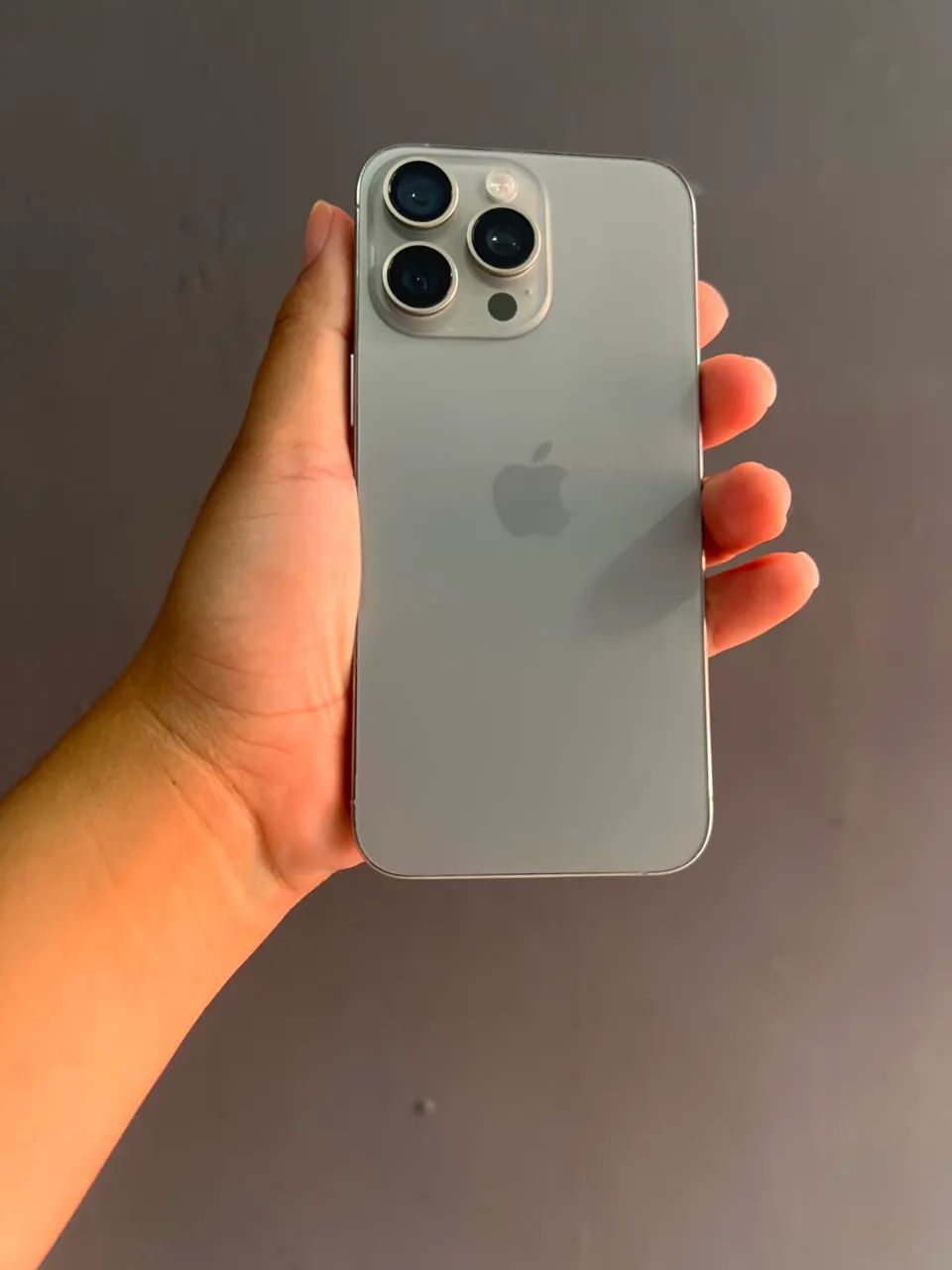 iPhone 15 pro Max com tela trocada  - Foto 2