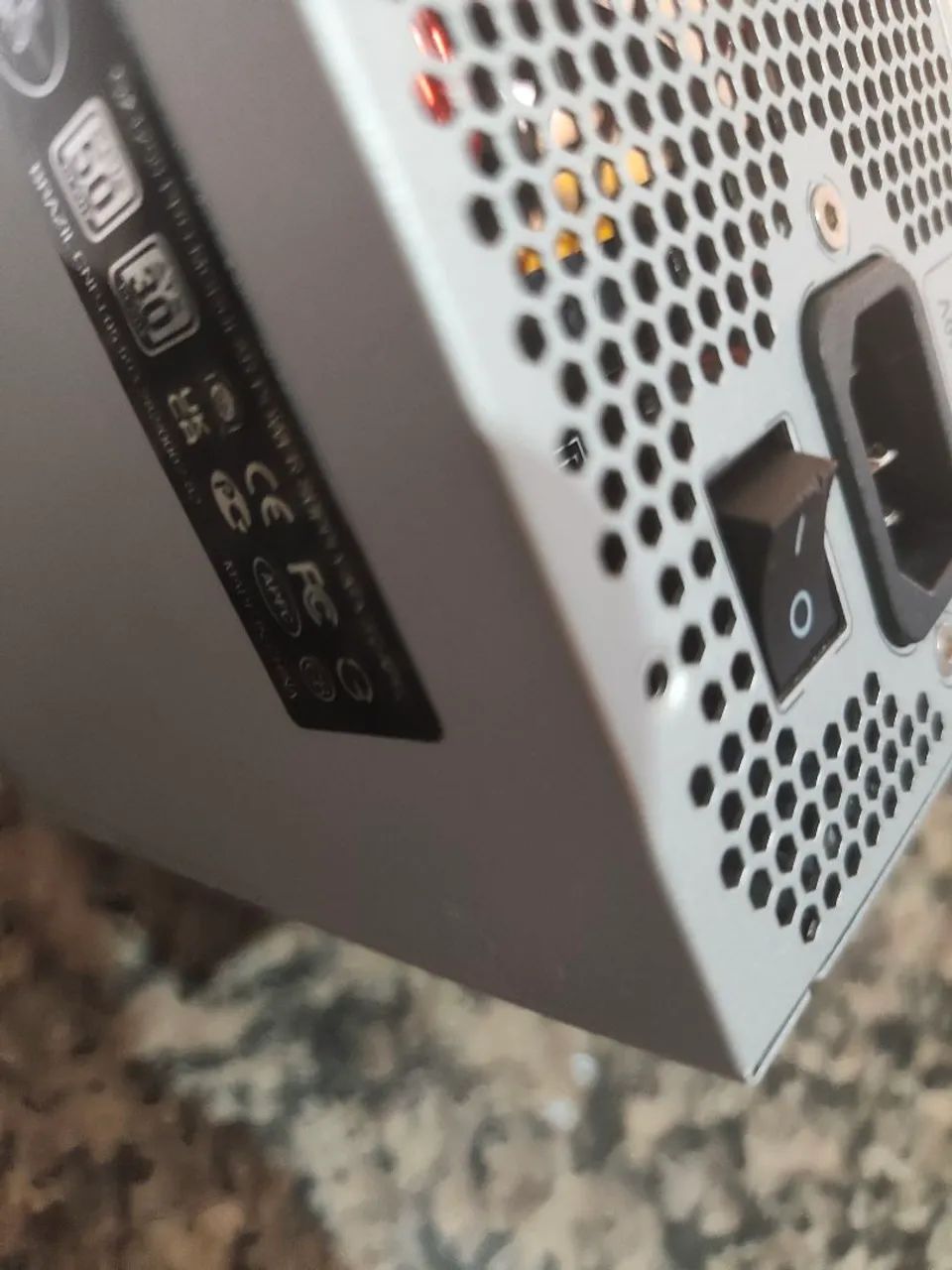 Fonte GAMEMAX 1250w 80 plus Platinum.  - Foto 2