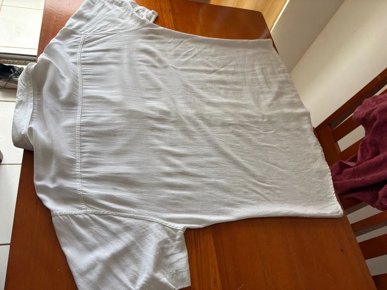 CAMISA EM LINHO BRANCA  (T:M) - Foto 4