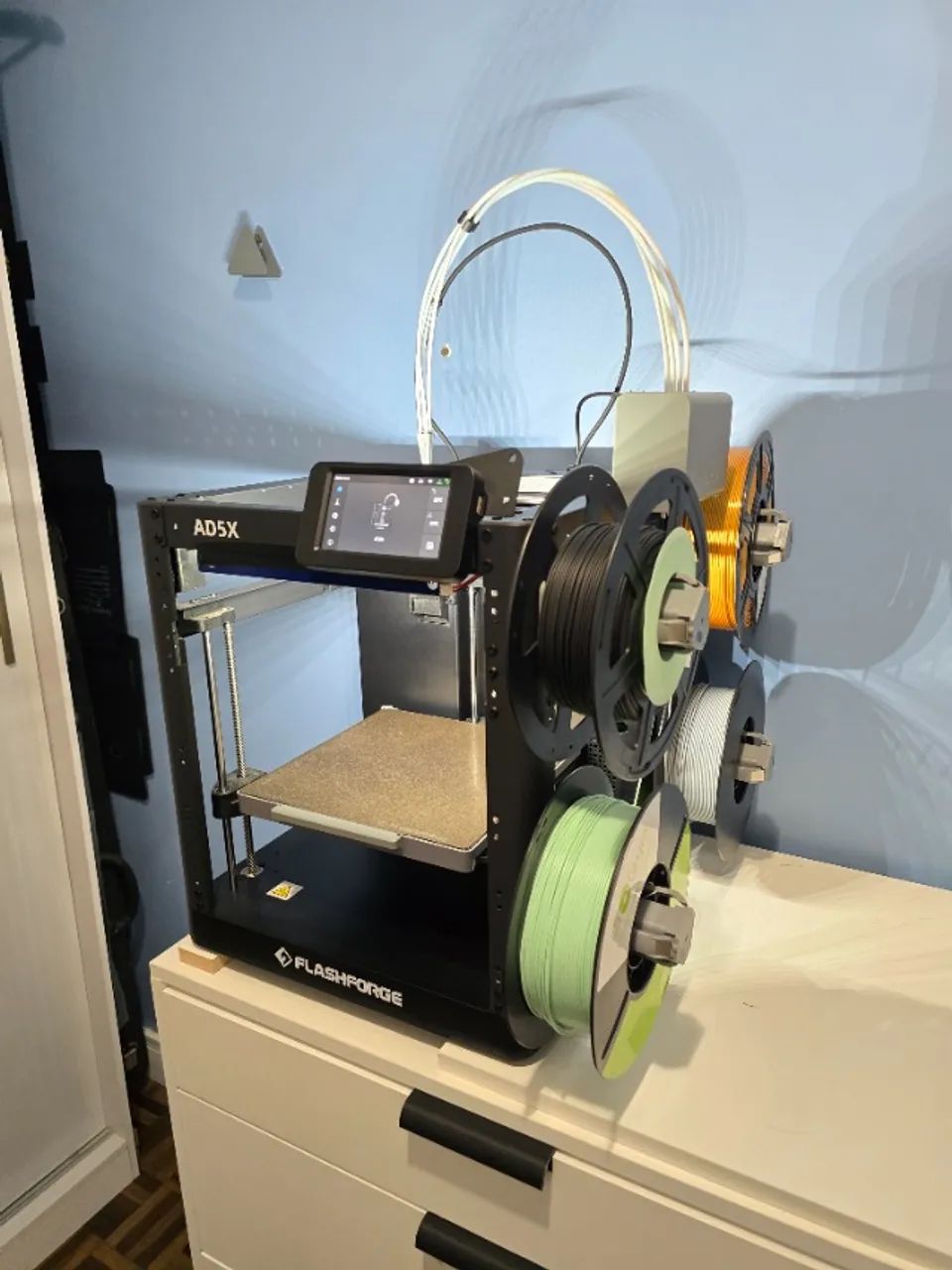 Impressora 3D Flashforge AD5X, Multifilamento, Com Camera e Barra de LED. - Foto 2