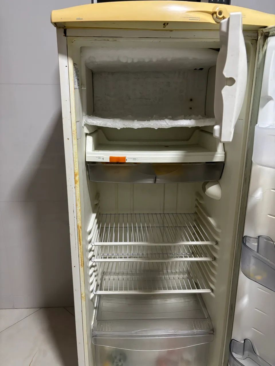 Vende-se Geladeira Consul - Foto 4