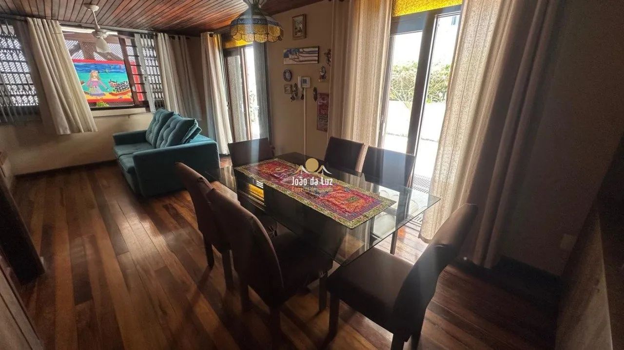CASA A 150m² DO MAR , COM 4 QUARTOS Á VENDA. - Foto 3