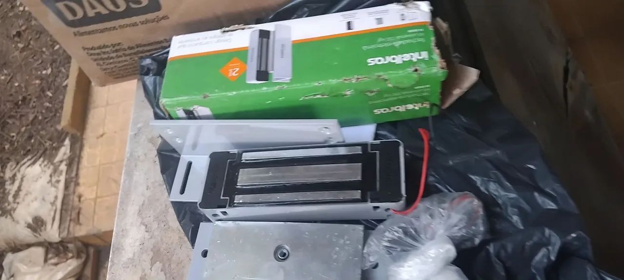 Fechadura446520360100833281