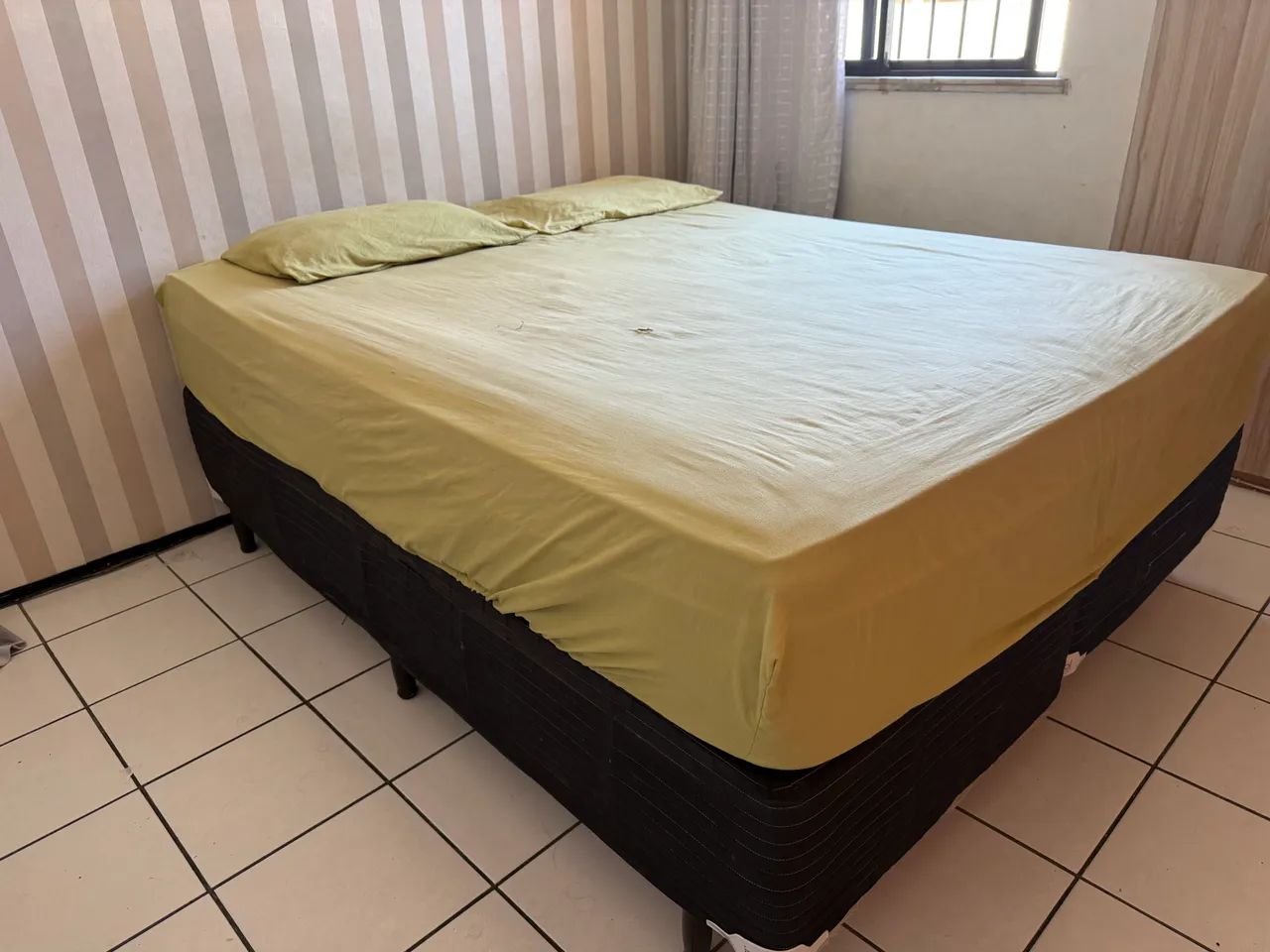 Cama box Tamanho Queen