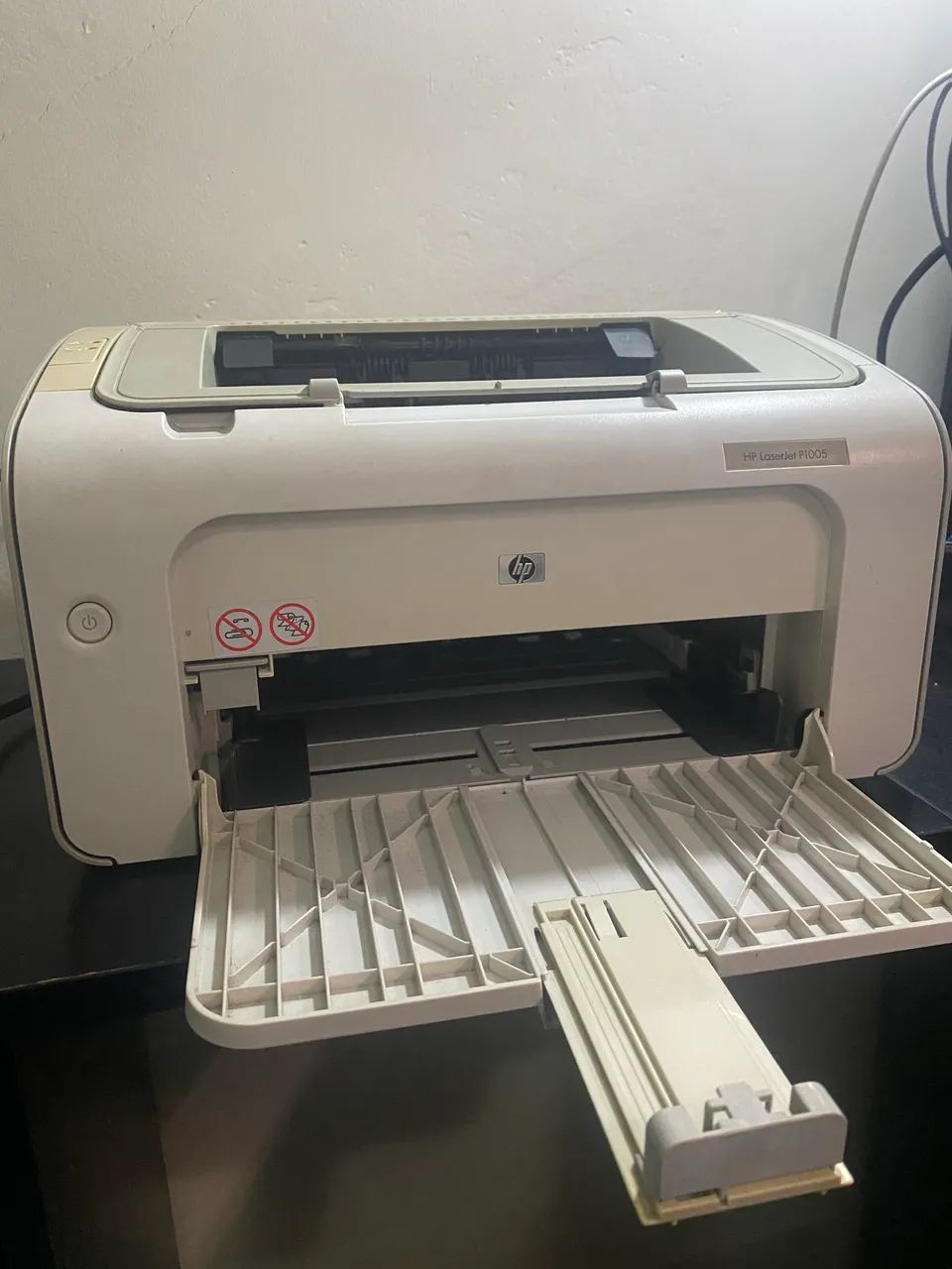 Impressora compacta HP LaserJet P1005 - Foto 4