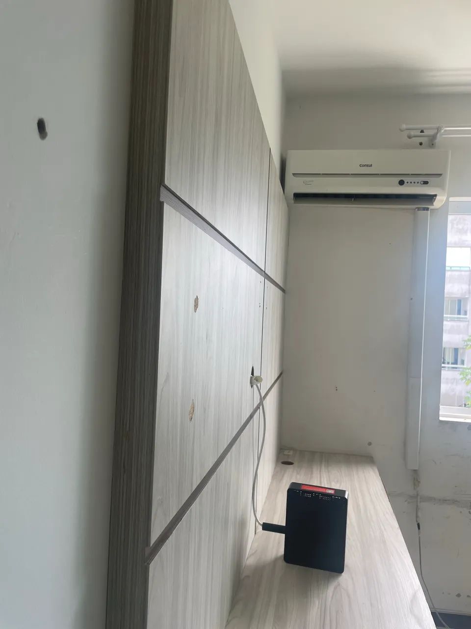 Mesa para Quarto com Painel para TV - Foto 2