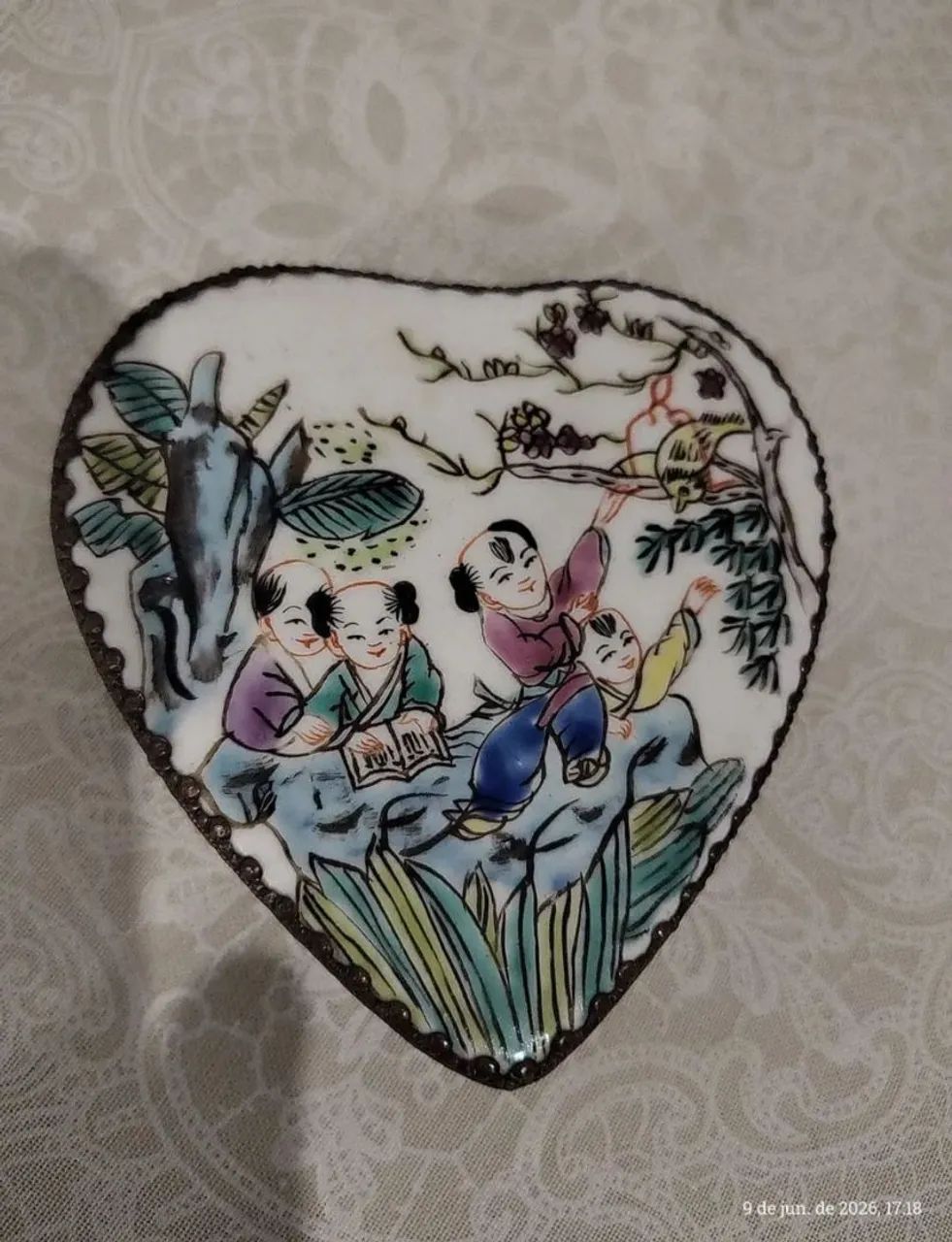 Porta jóia vintage chinês formato coração