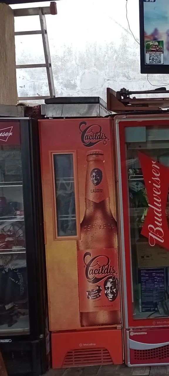 Geladeira expositora 
