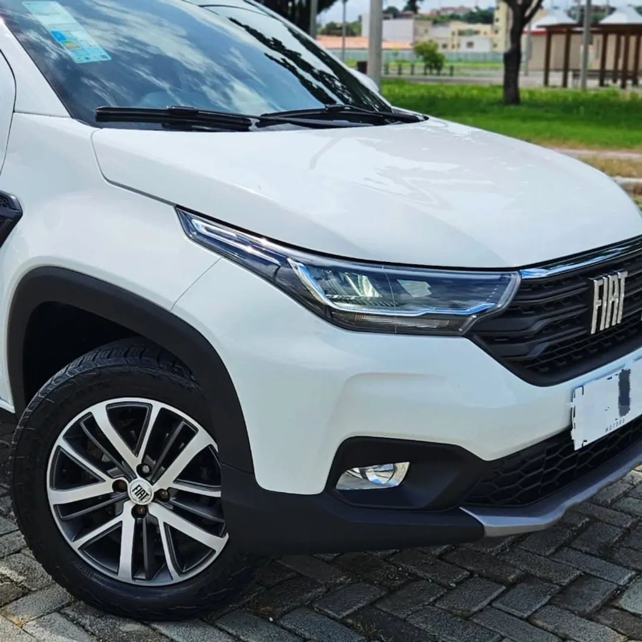 Fiat Strada Volcano 1.3 Flex 8V CD 2023