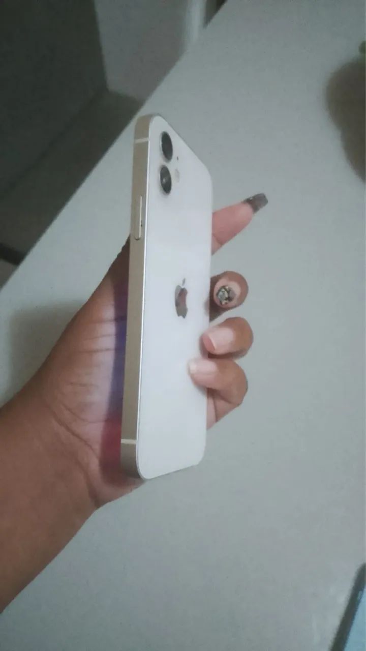 iPhone 12 