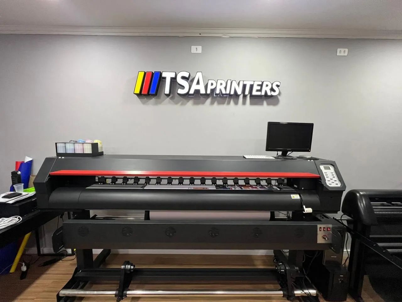 Plotter de Impressão Semi Nova de 1.90