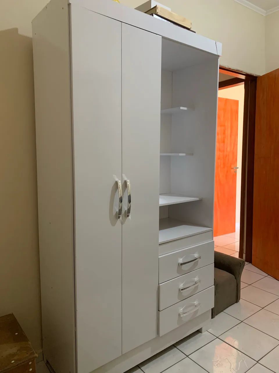 Guarda roupa solteiro/infantil