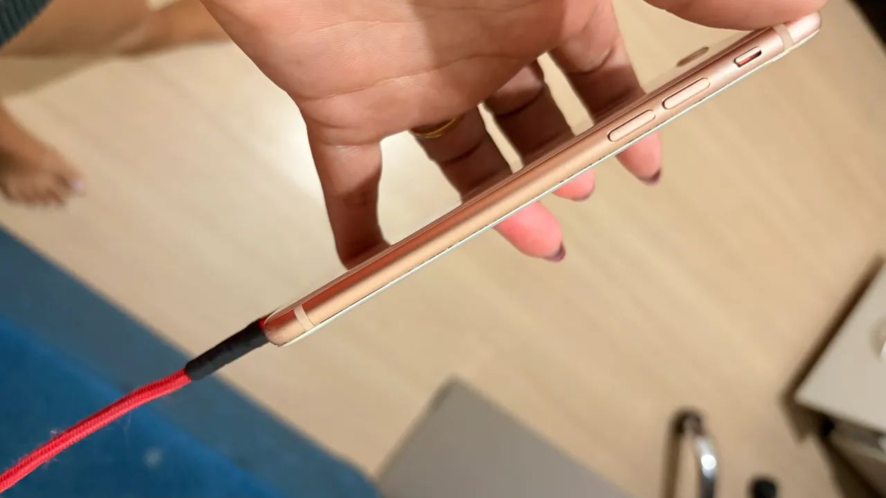 iPhone 8 para retirada de peças - Foto 5