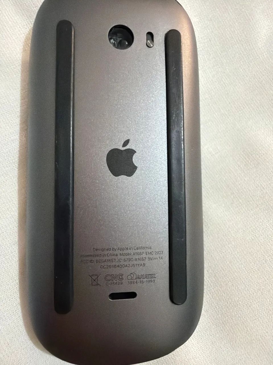Apple Magic Mouse 2º Gen A1657 Original Space Gray - Foto 3
