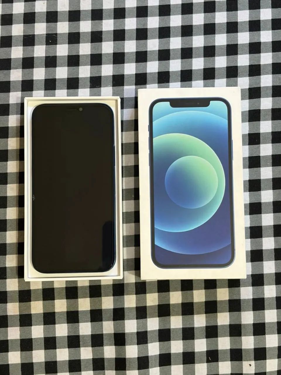 iPhone 12 - Foto 2