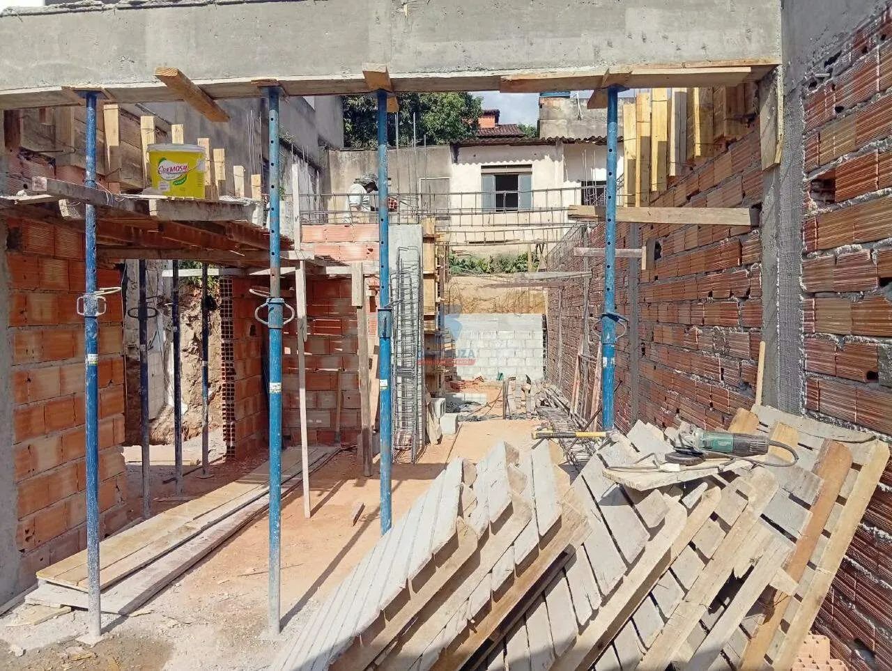 Casa Geminada de 03 quartos com suite, closet, elevador no Inconfidentes - Foto 4