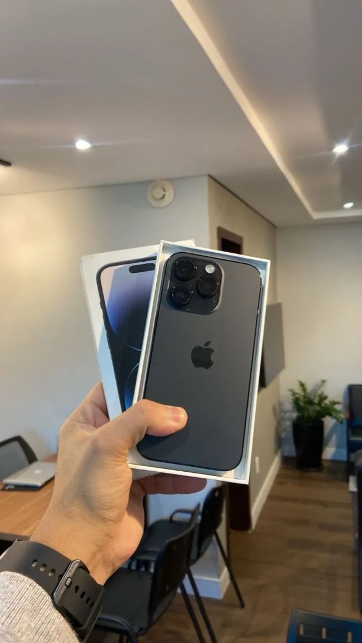 IPHONE 14 TOP