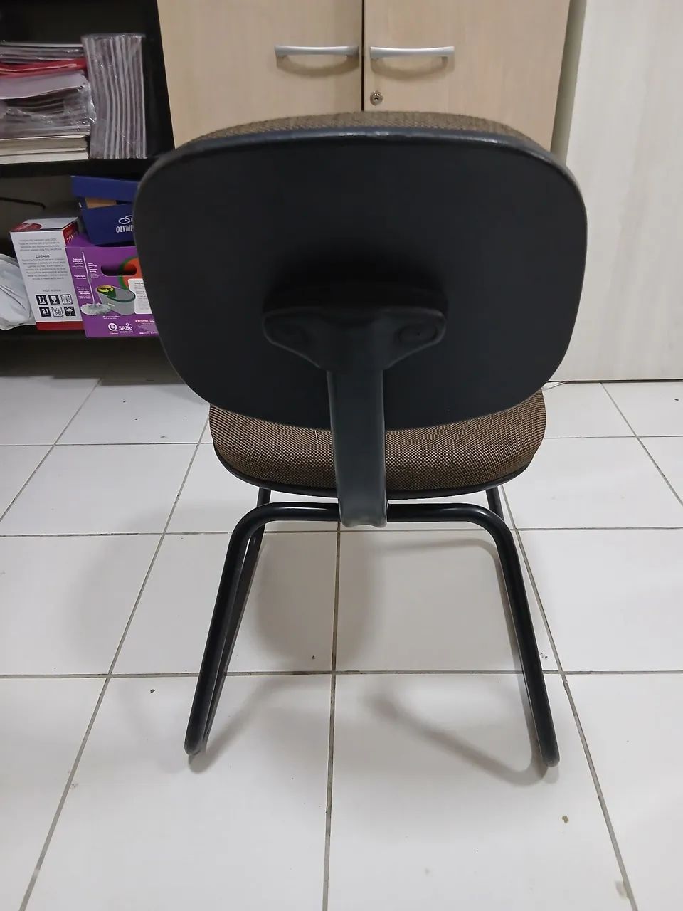 Cadeira de escritorii - Foto 2