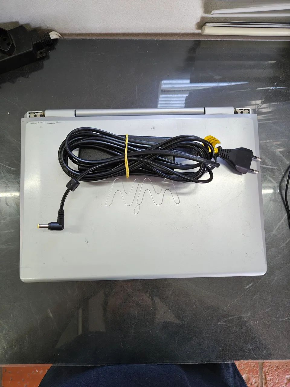 Notebook CCE Intel Core 2 Duo 2GB RAM 120GB HD  - Foto 5