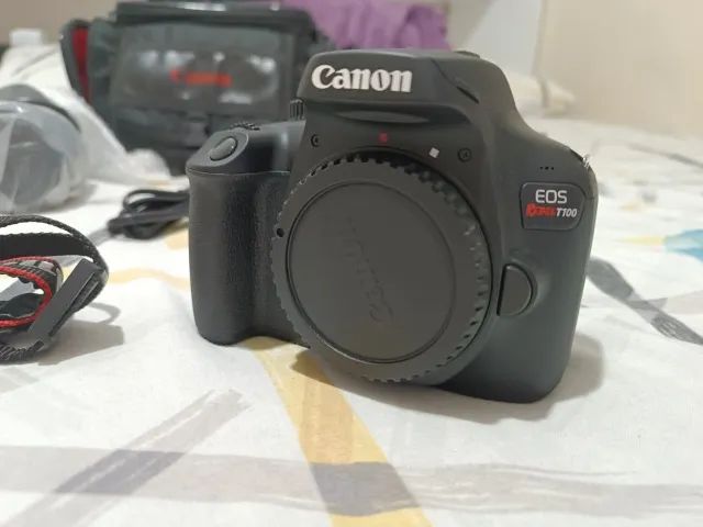 Camêra Canon Rebel EOS T100