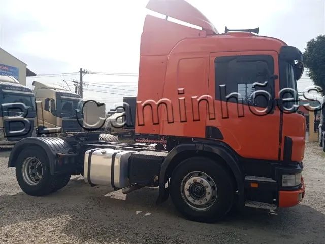 Scania P-114 GA 4x2 NZ ano 2008 com motor novo - Foto 4