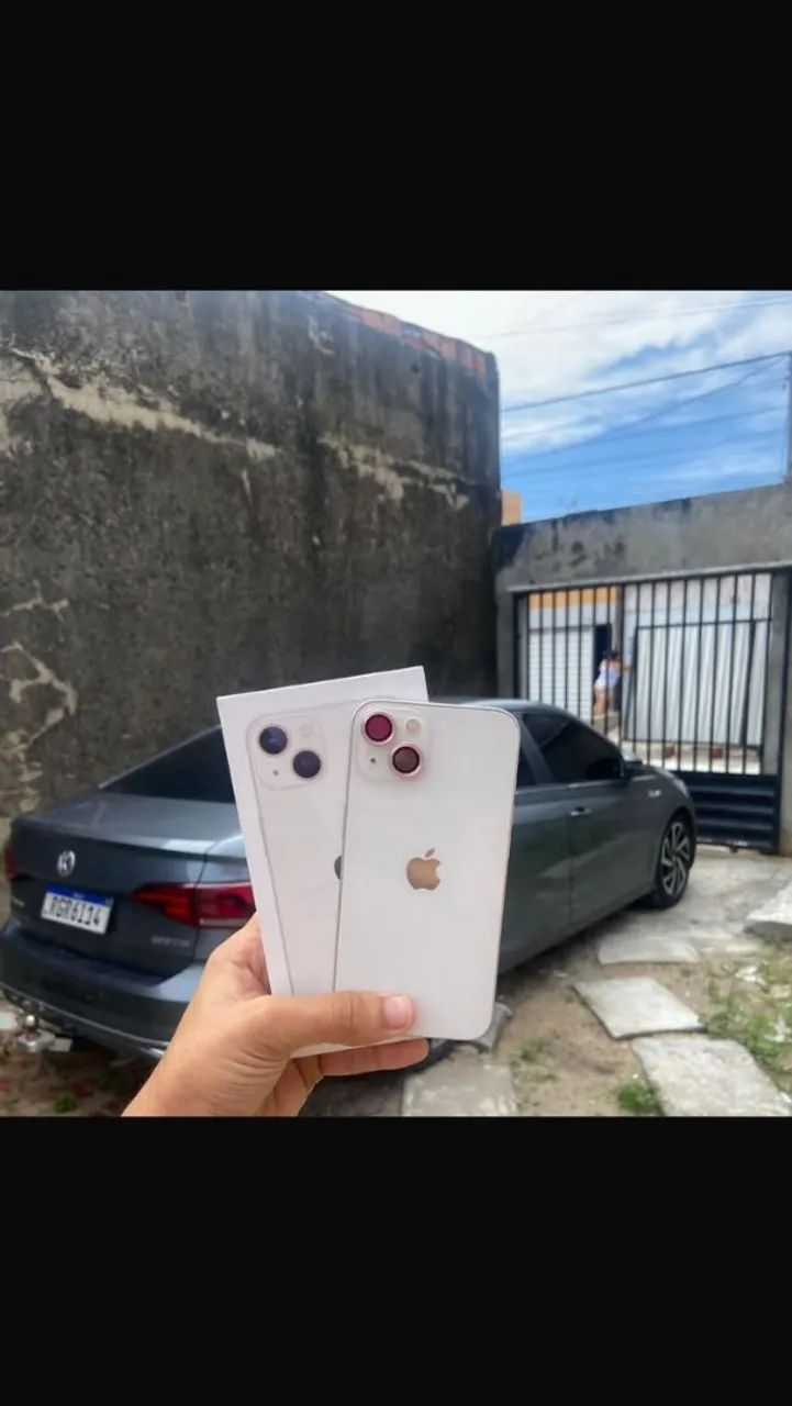 iPhone 13 